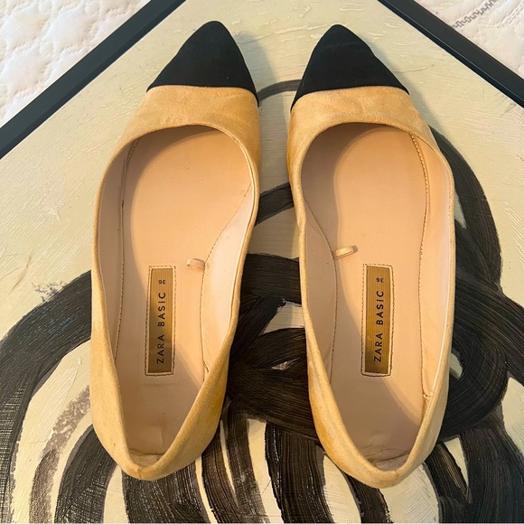 •ZARA• beige and black faux suede pointed cap toe SIZE 36• US 6 - Picture 3 of 13